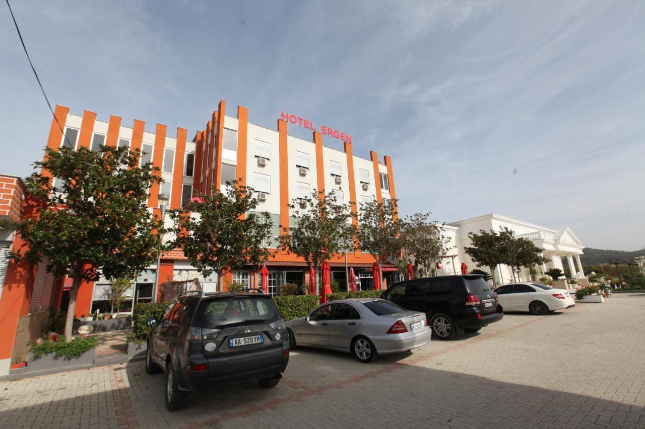 Kompleksi Ergen Hotel Rrogozhine